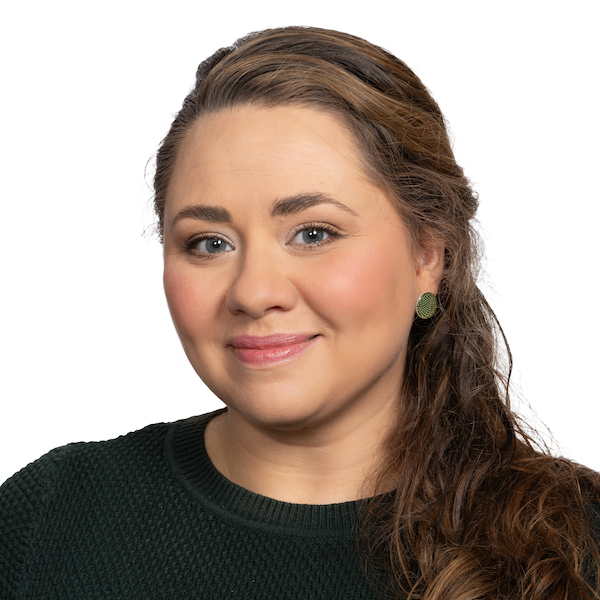 Äännekoulun puheterapeutti Eeva Markkinen